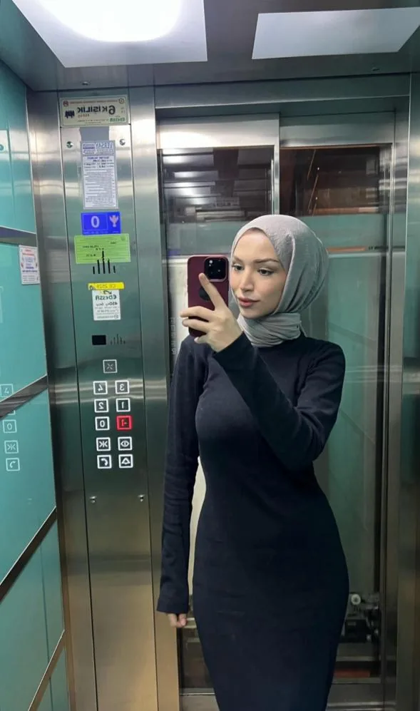 Bade - Barbaros, Ataşehir Escort