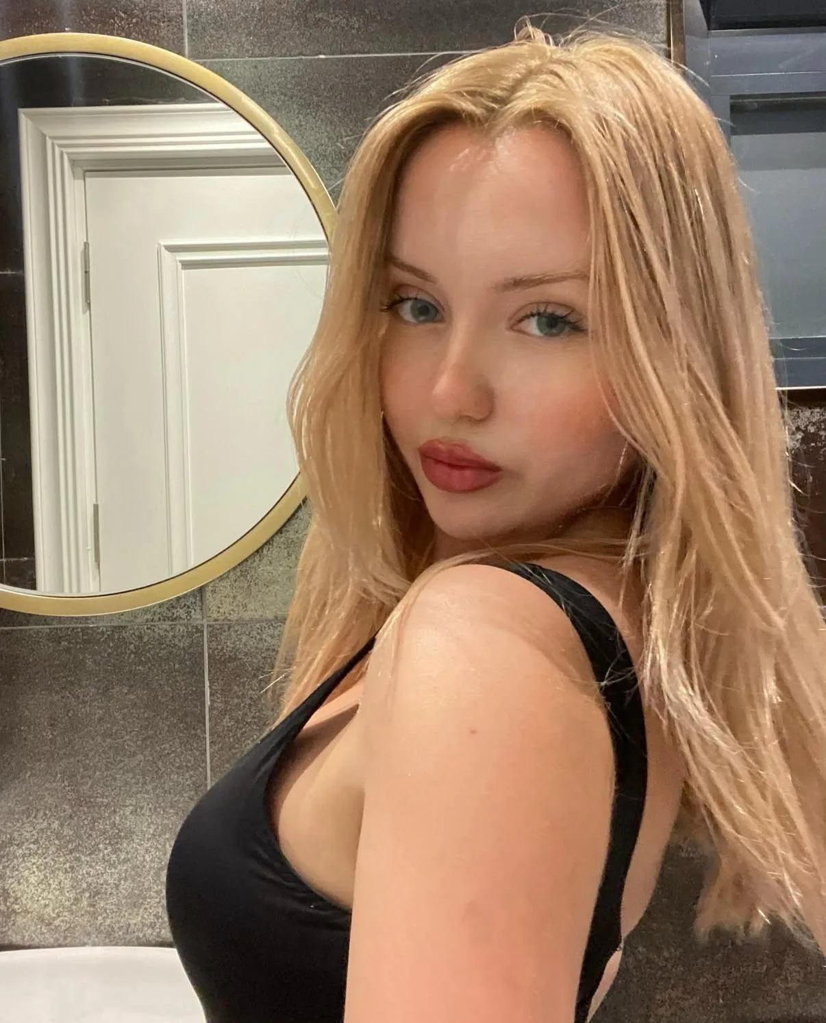 Eda - Bağcılar Escort