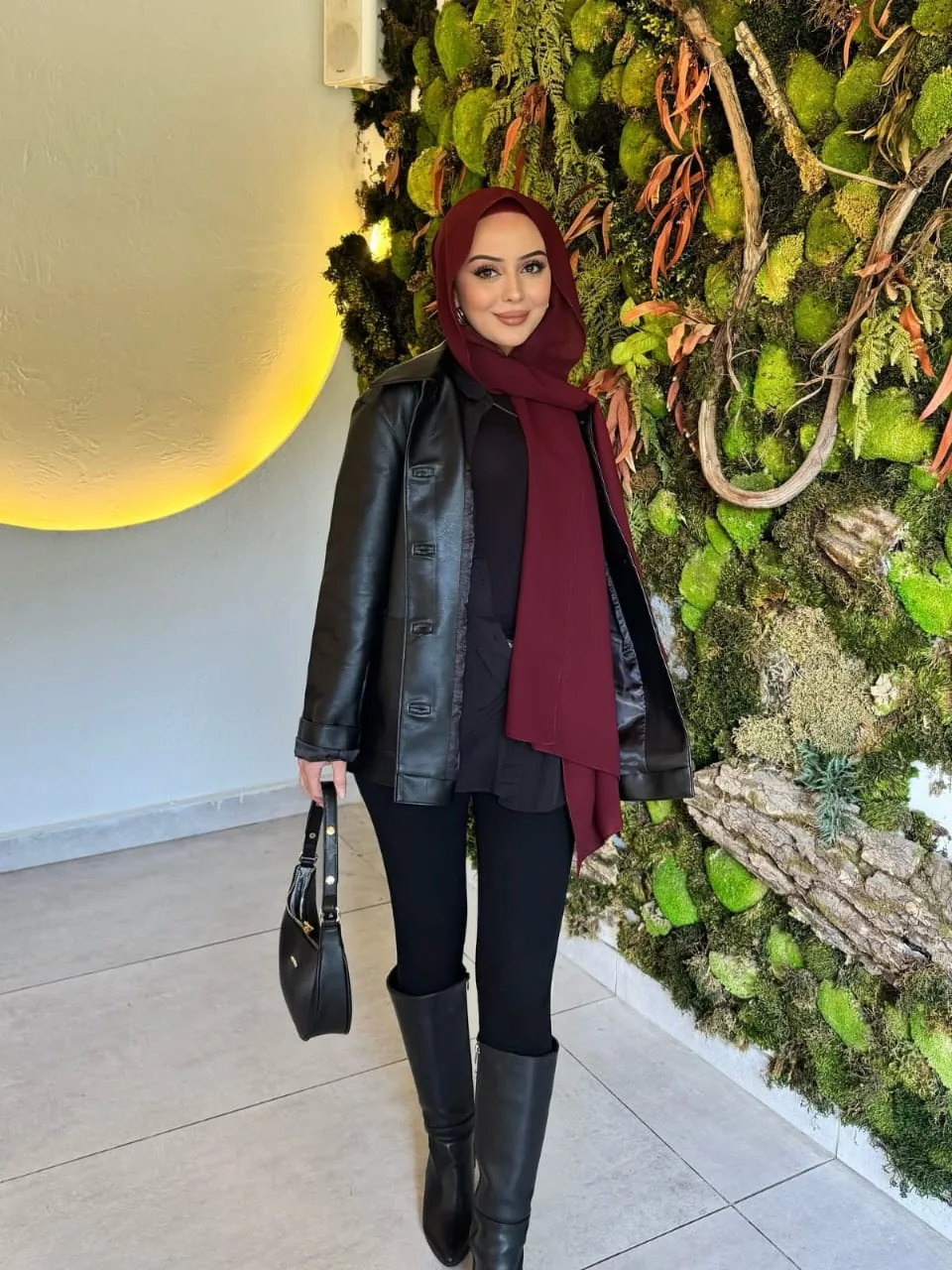 Esra - Bağcılar Escort