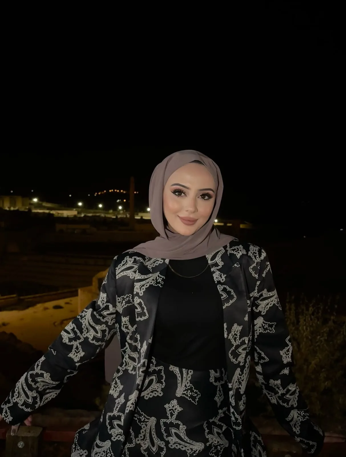 Esra - Bağcılar Escort